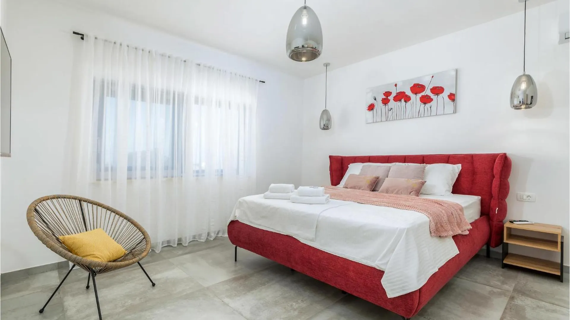 Holiday home 5 Bedroom Amazing Home In Galizana Croatia